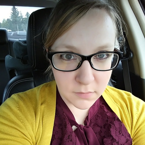 Meet your Posher, Jennifer - Picture 7 of 8